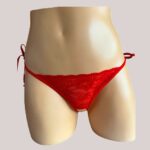 Panty Abierto en Encaje de Amarrar Color Rojo.