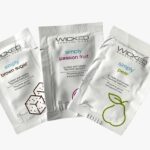 Lubricante Personal Wicked Simply Sachet 3 ml. 3 Sachets Surtidos.